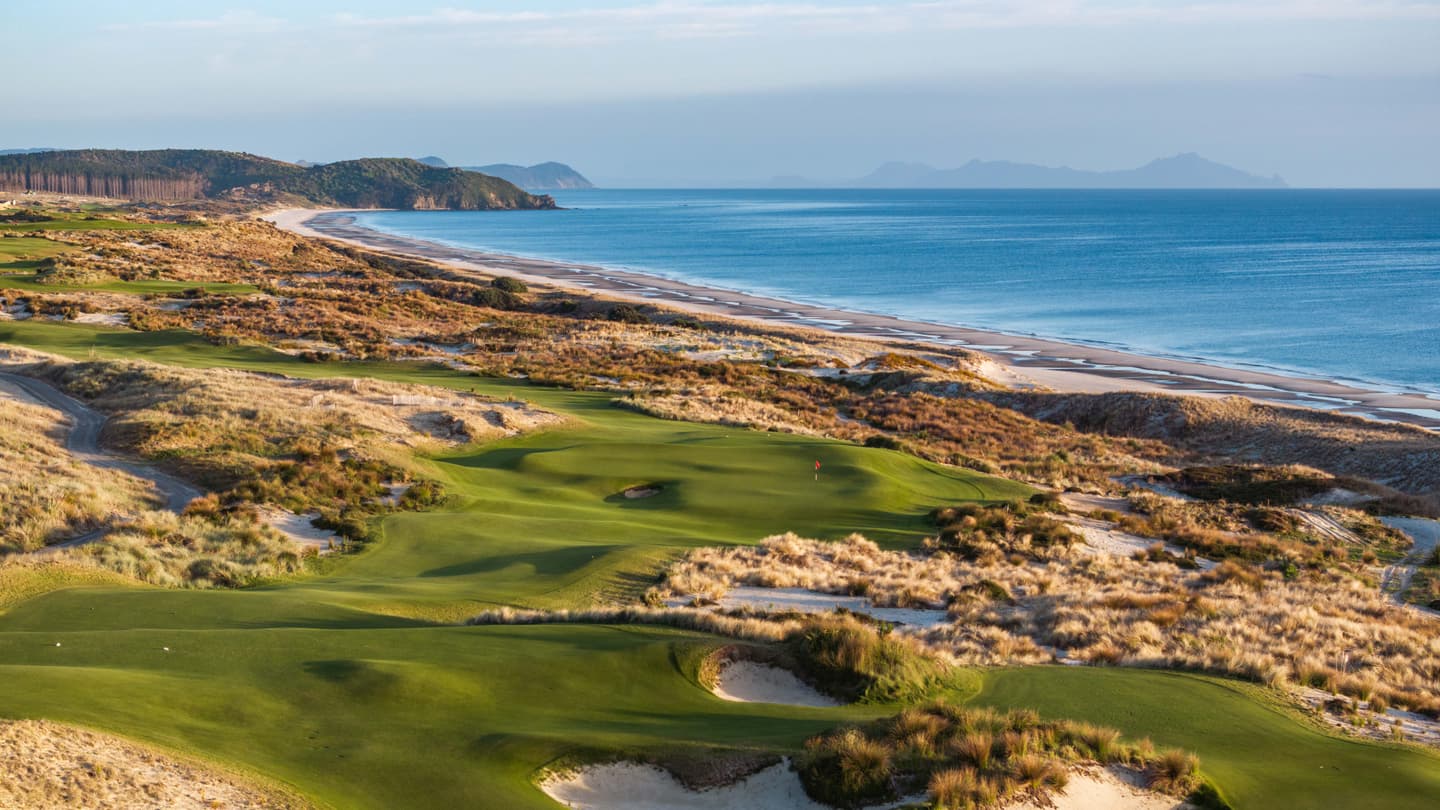 Te Arai Links, Hole 8